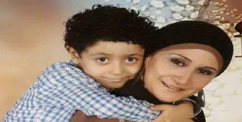 «أسماء»: محرومة من ابنى منذ سنتين.. وطليقى يماطل فى تنفيذ حكم الحضانة