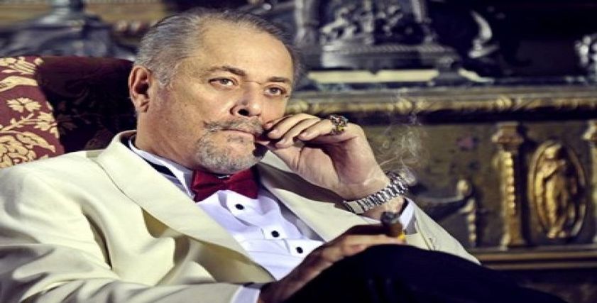 الفنان محمود عبدالعزيز