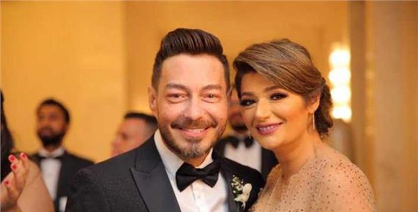 أحمد زاهر وزوجته هدى