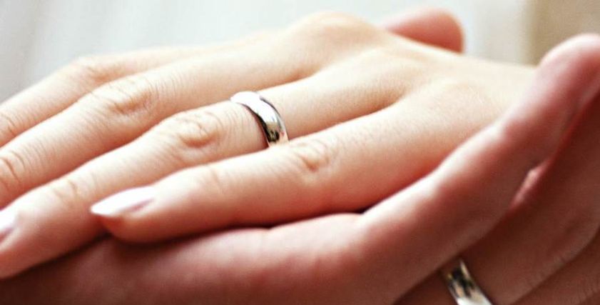 حكم خروج المرأة بدون اذن زوجها