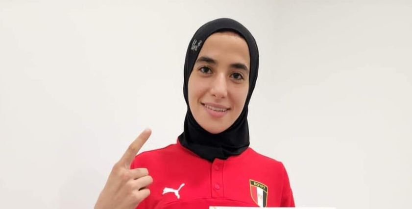يمنى عياد