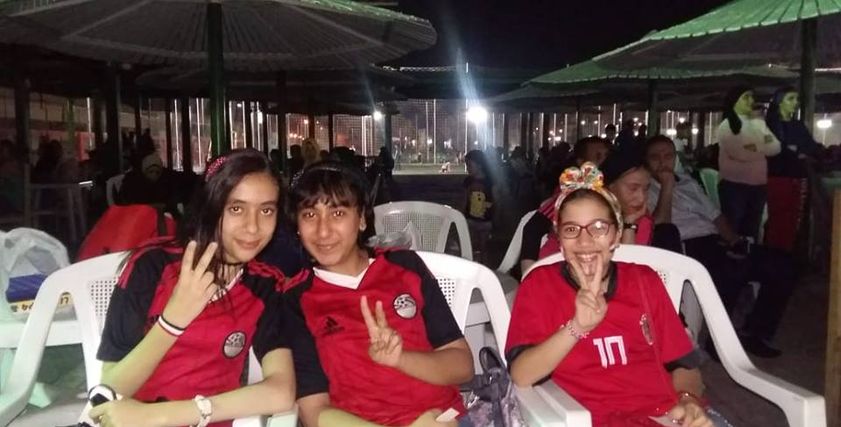 مشجعات المنتخب ببورسعيد