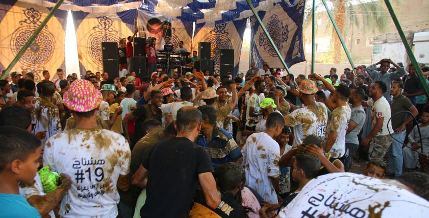 ليلة الحناء في إسنا