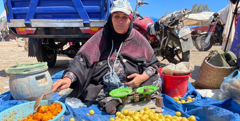 الحاجة مديحة بائعة الليمون