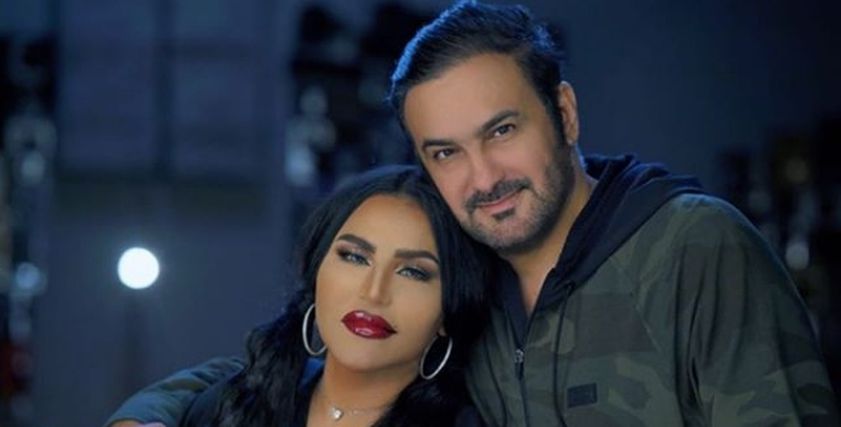 أحلام وزوجها