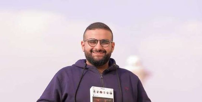 الكاتب الراحل أحمد مدحت
