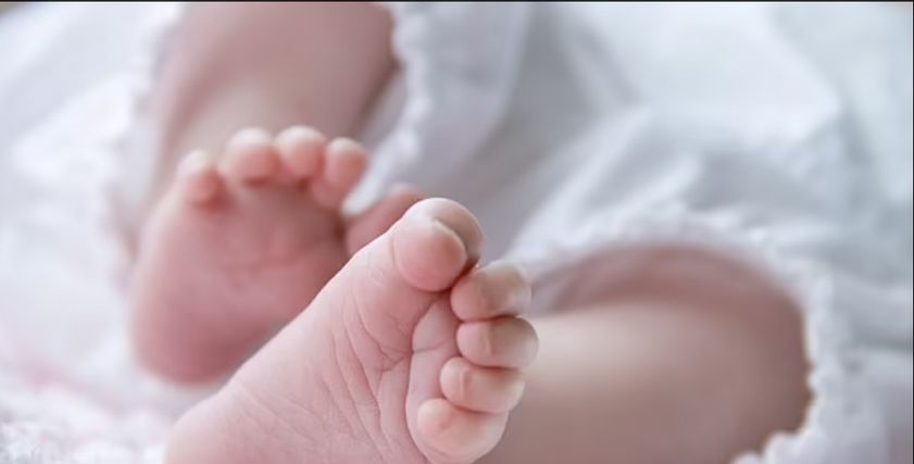 عدد ساعات نوم الرضيع