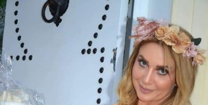 واقعة غريبة.. بنت رجل أعمال تتقدم لخطبة حبيبها وتقدم له خاتم « صور»