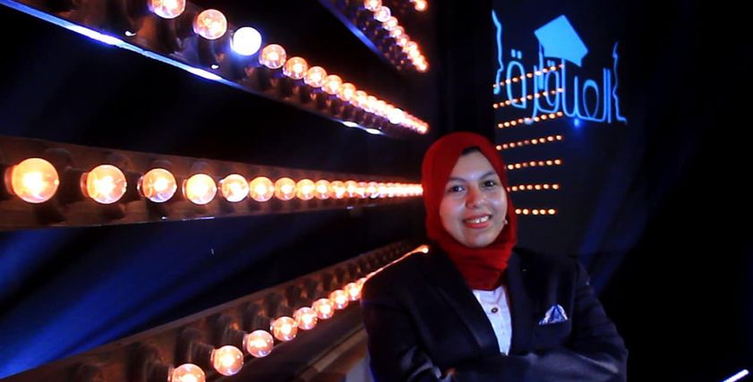 آية أحمد أكبر الأشقاء الثلاثة الراحلين