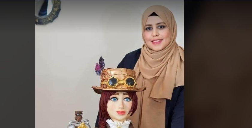 شيماء أحمد تبدع في النحت على الكعك