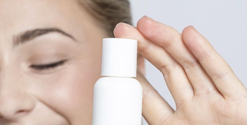 طرق تحضير مزيل المكياج في المنزل