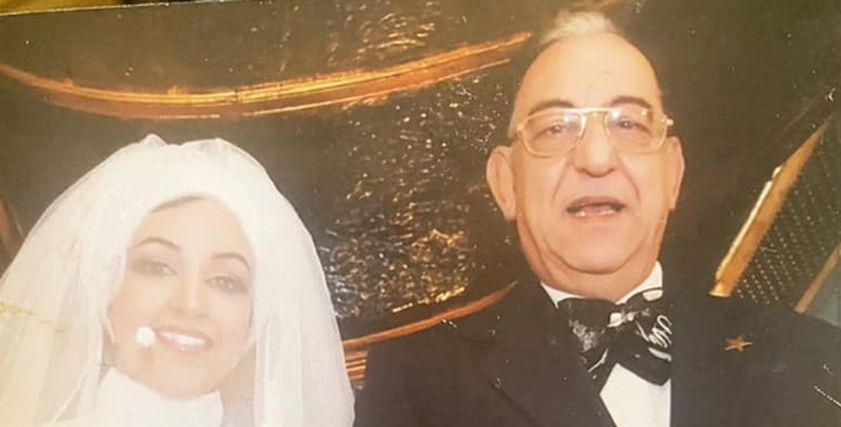 الفنان أحمد راتب وابنته
