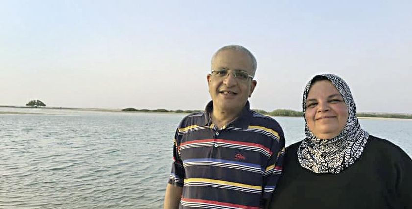 الحياة تبدأ بعد الستين.. زوجان يبدأن الاستمتاع بحياتهما الزوجيه بعد المعاش
