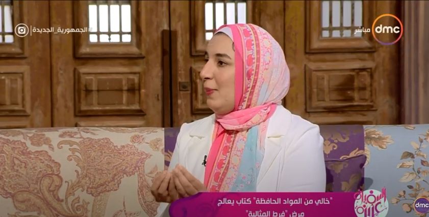 الكاتبة سارة سيف، مؤلفة كتاب «خالي  من المواد الحافظة»
