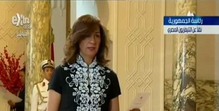 الدكتورة نبيلة مكرم خلال حلف القسم العام الماضي