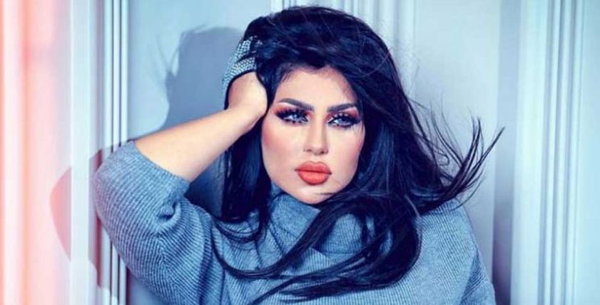 الإعلامية الكويتية حليمة بولند