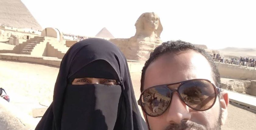 محمد ونسرين زوجته