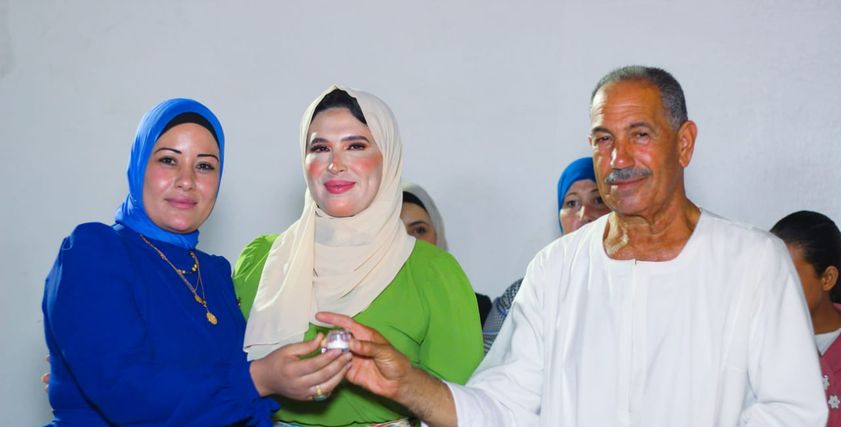 توزيع جنيهات ذهب