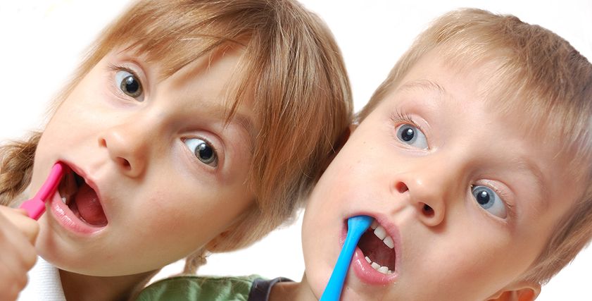 مخاطر خلع الأسنان اللبنية مبكراً عند الأطفال