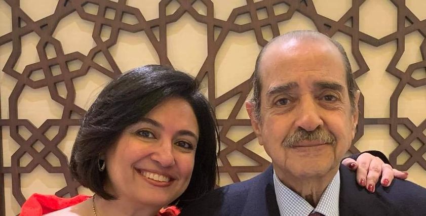 حنان فريد الديب ووالدها