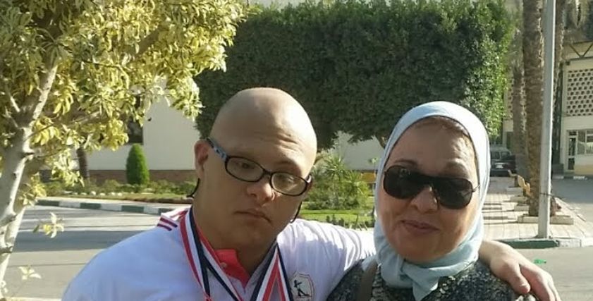 هادي ووالدته