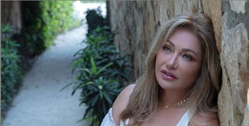 الفنانة ليلى علوي