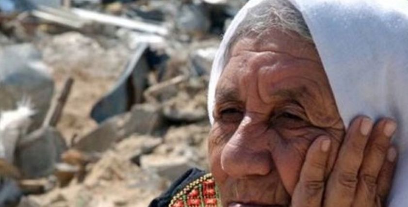 سيدات من كبار السن في غزة