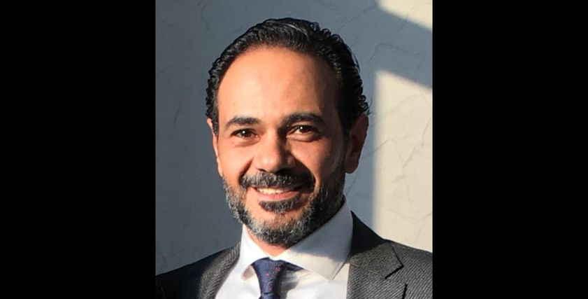 الدكتور ماهر مقار محامى الزوج