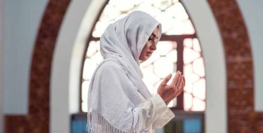 صيام المرأة في فترة الاستحاضة