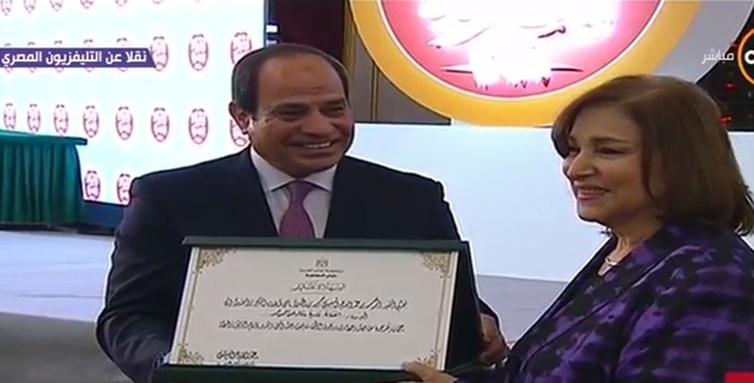نادية رشاد مع الرئيس عبدالفتاح السيسي