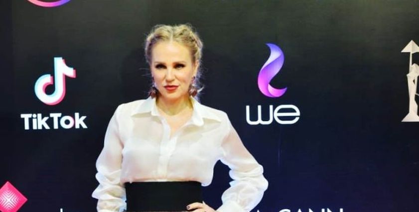 الفنانة شيرين رضا