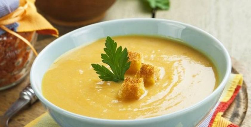 شوربة العدس