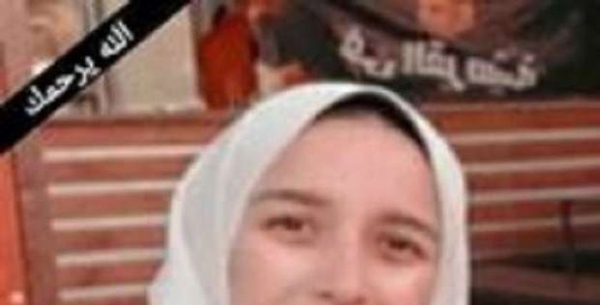الطالبة سارة طارق