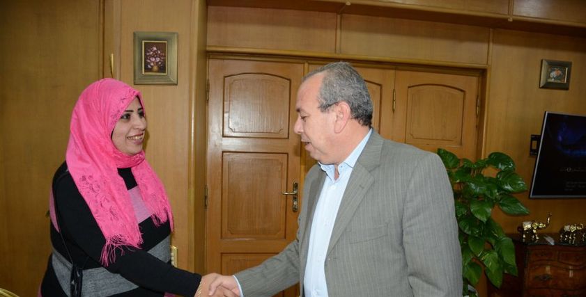 إسماعيل عبد الحميد وعزة بصل