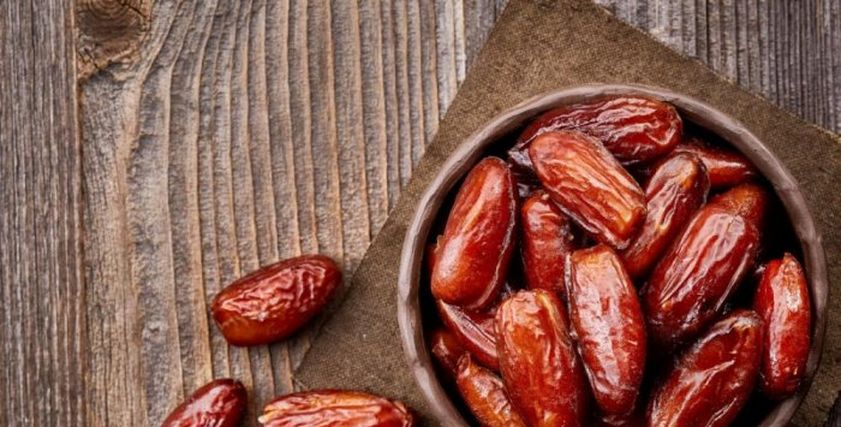 من تحسين صحة العظام لفقدان الوزن.. 8 فوائد صحية من تناول التمر يوميا