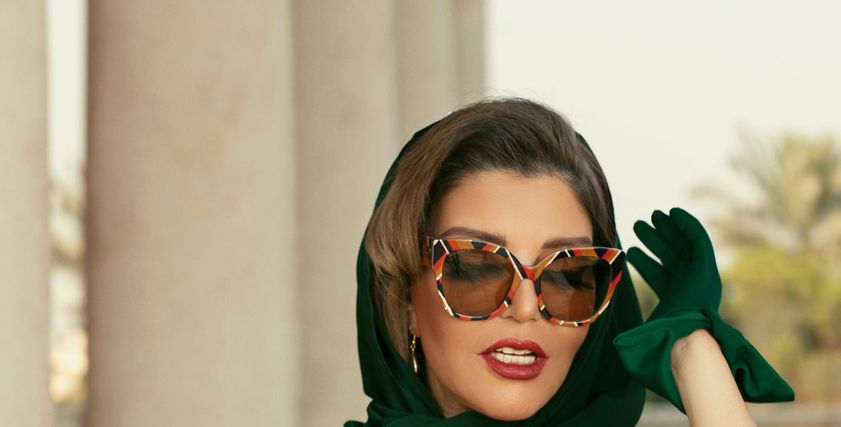 مون شيري.. سميرة سعيد في أحدث فوتوسيشن لها بإطلالة خمسينية