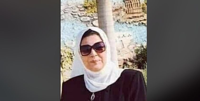 عزة رستم