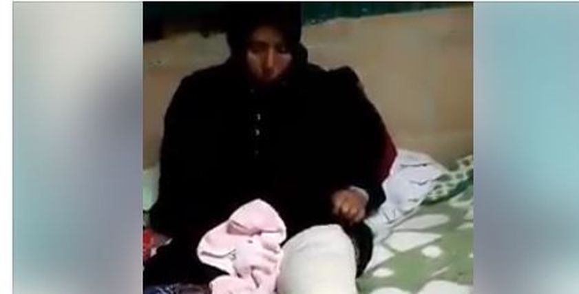 عجوز تشكو تعرضها للضرب
