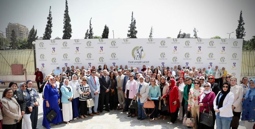 لقاء تعريفي بمبادرة المشروعات الخضراء بالمجلس القومي للمراة