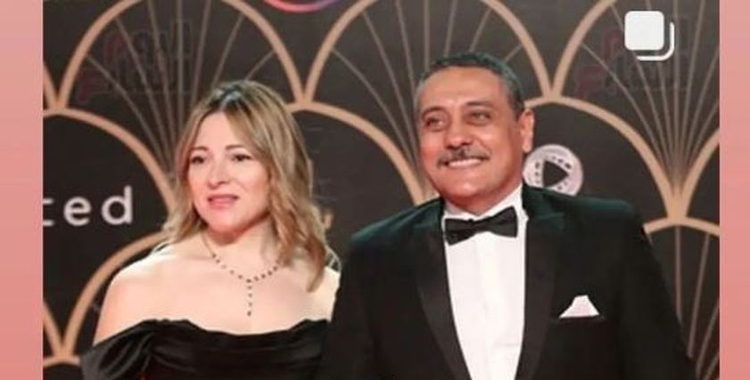 الفنان تامر فرج وزوجته