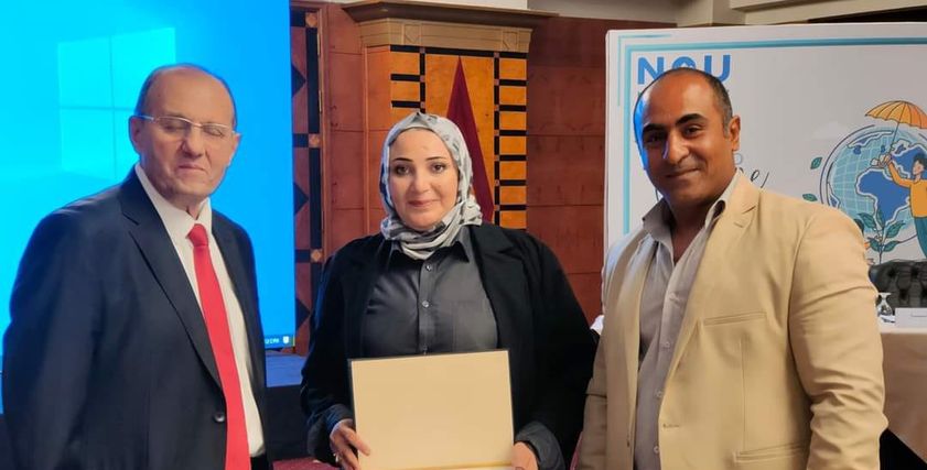 الأسطى أميرة مع زوجها