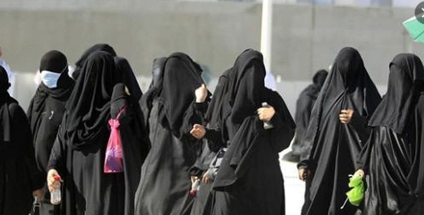 هل النقاب عادة يهودية؟