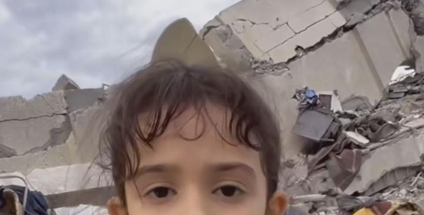 طفلة فلسطينية