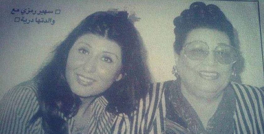 الفنانة سهير رمزي ووالدتها الفنانة درية أحمد