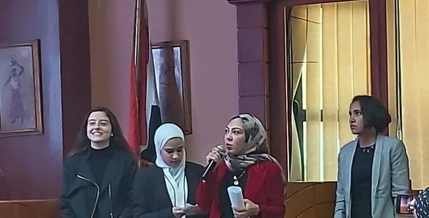 طالبات كلية الاعلام