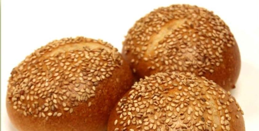 طريقة عمل العيش الكيزر