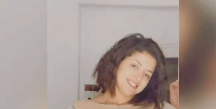 منى فاروق