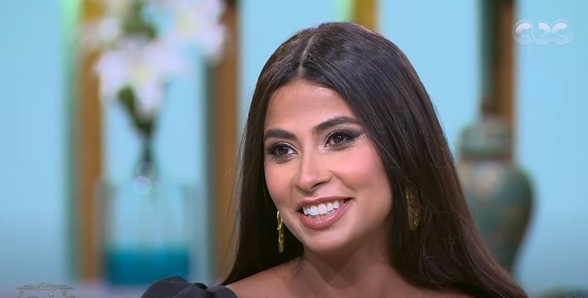 الفنانة روبي