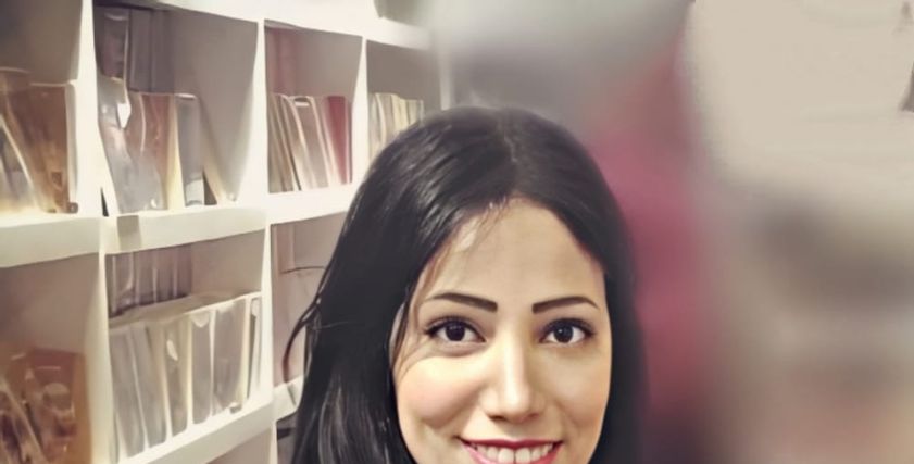 أسماء حسين تعمل في مستحضرات التجميل