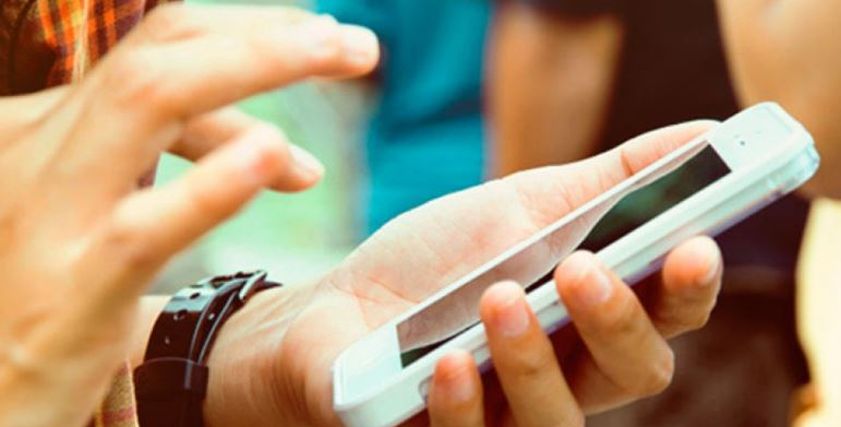 التجسس عبر وسائل الإتصال الحديثة
